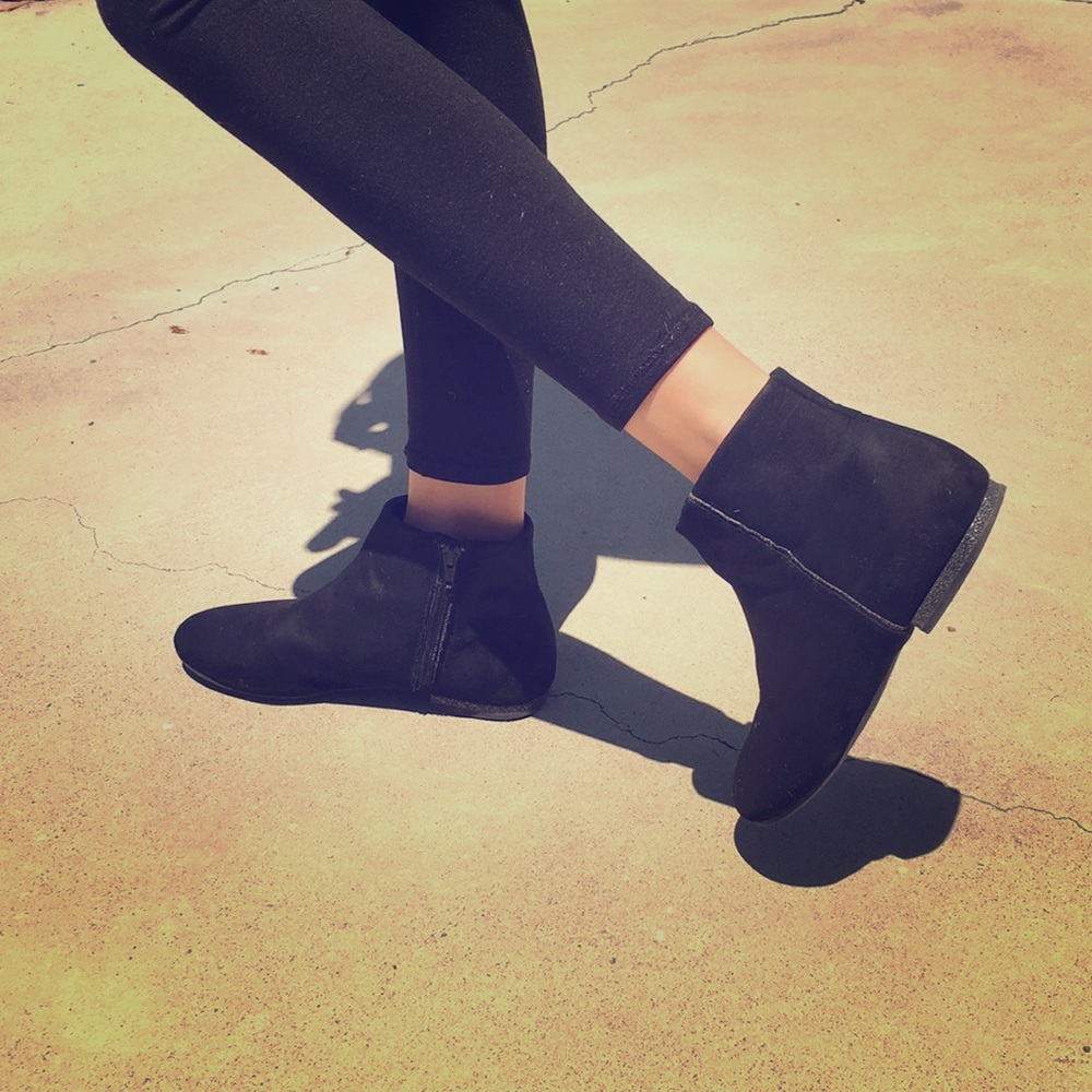 Two black pairs of cute